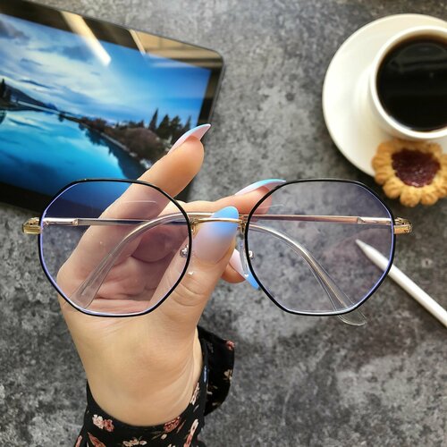 ���� ���� Blue Lake Kara Black Gold, ������ �� 452 ���