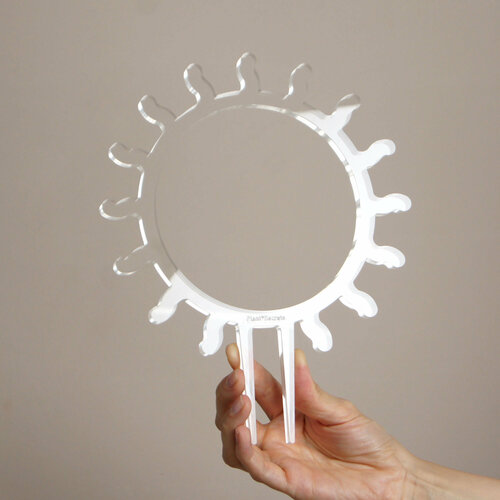 ���� ����� ������� ��� �������� MOON, ����������, ������� 20 ��, ������ �� 1550 ���