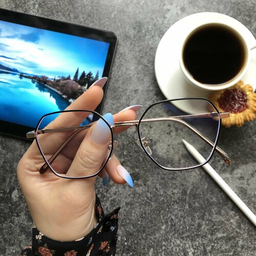 ���� ���� Blue Lake Ioni Black Rose Gold, ������ �� 629 ���