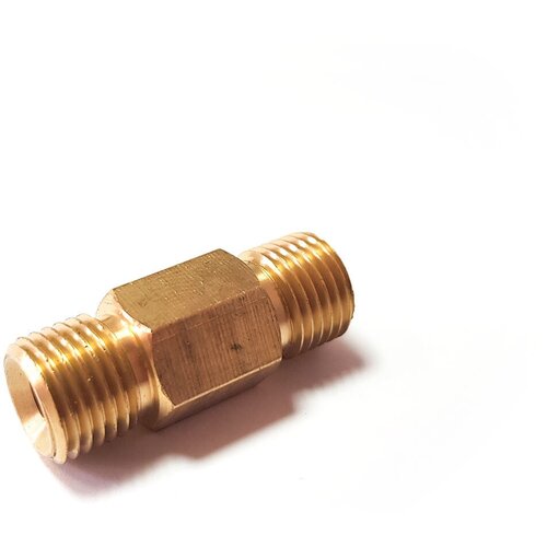 ���� ���������� ����������� 1/4 �� 1/4, ������ �� 235 ���