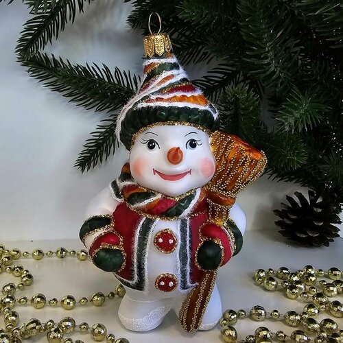 ���� ���������� ������� ������� Irena-Co �������� � ������ (13�8�6,5��), ������ �� 6300 ���