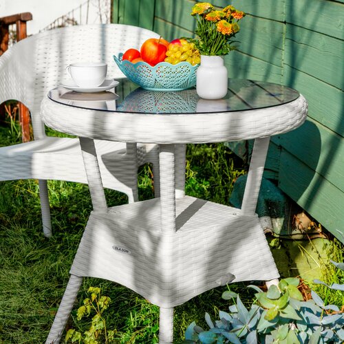       RATTAN OLA DOM,  70 ,  72 .  . : .,   12000 