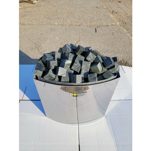 ���� ������������ ������ ����� ��� ���� ����� ������ 4*4 �� �������� 9 ��, ������ �� 1799 ���